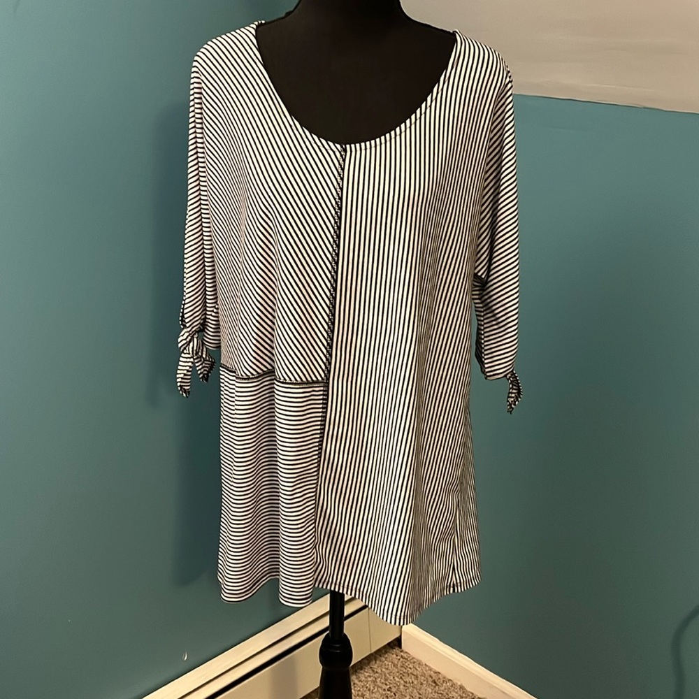 Cato C EST 1946 top long sleeved Sz L hi low tunic blouse